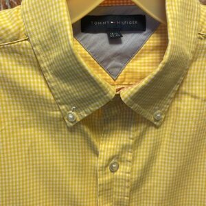Tommy Hilfiger men button down yellow white plaid 15.5 32-33 shirt button down